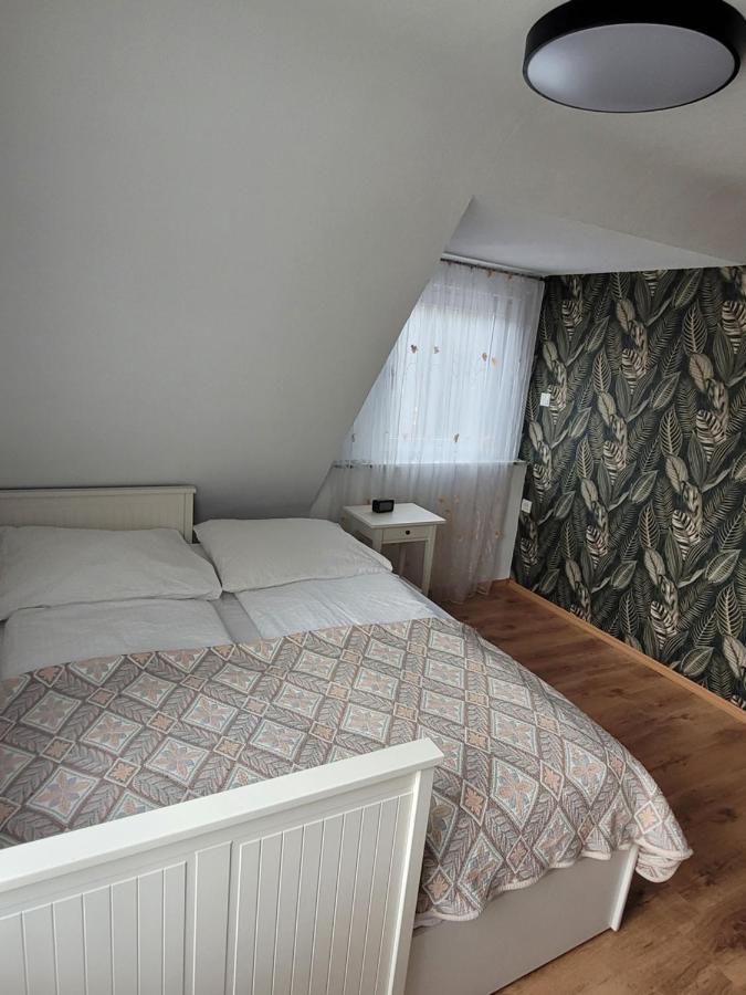 Apartment Ferienwohnung Steigwaldweg Вюрцбург Екстер'єр фото